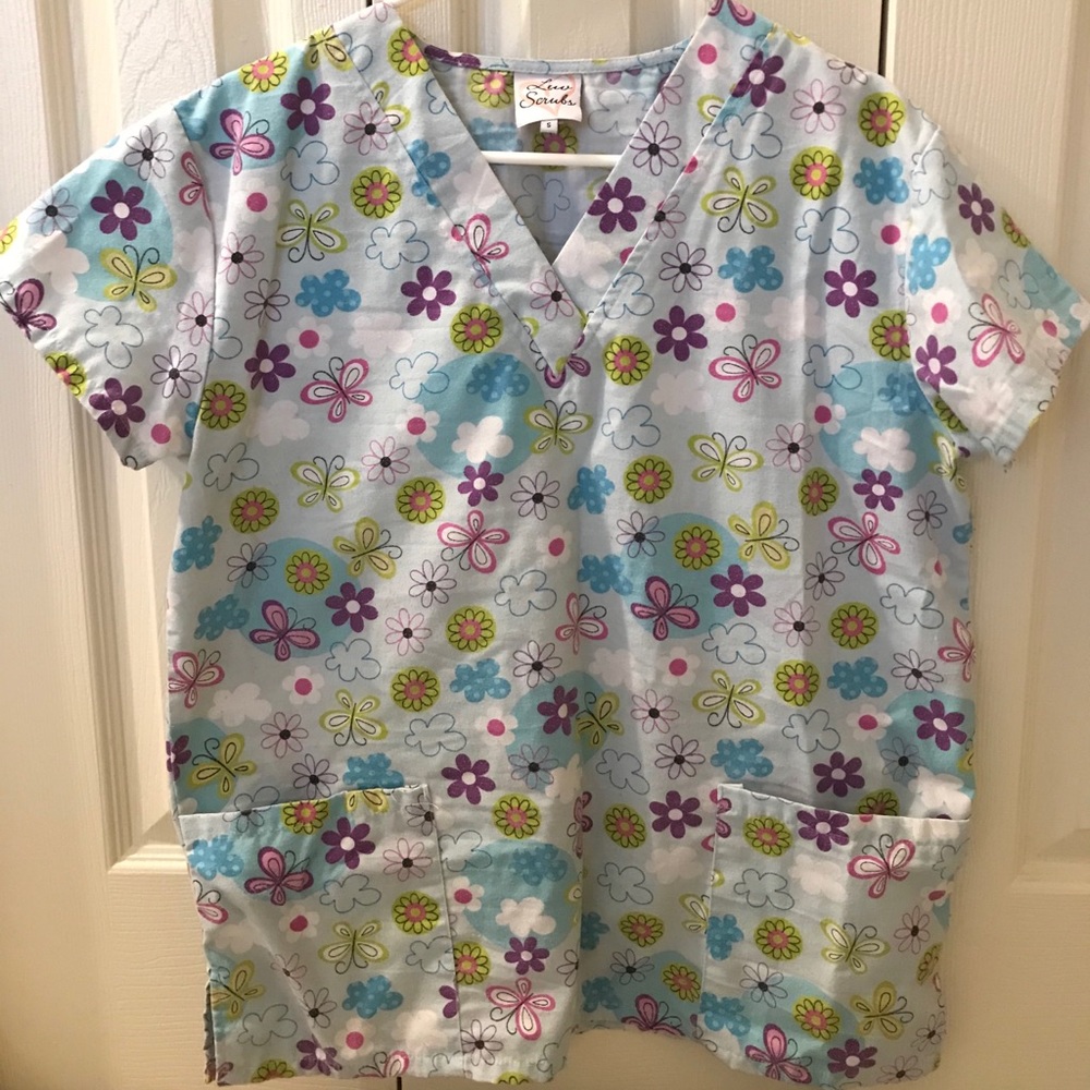 Scrub Top